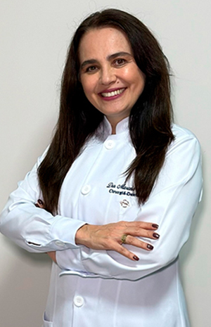 DRA. MARCELA MAIA