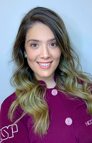 DRA. NICOLE BETTIOL